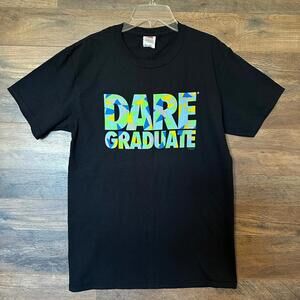 DARE Graduate Neon Yellow Green Dare to Resist Drugs Campaign T-Shirt Mens Small